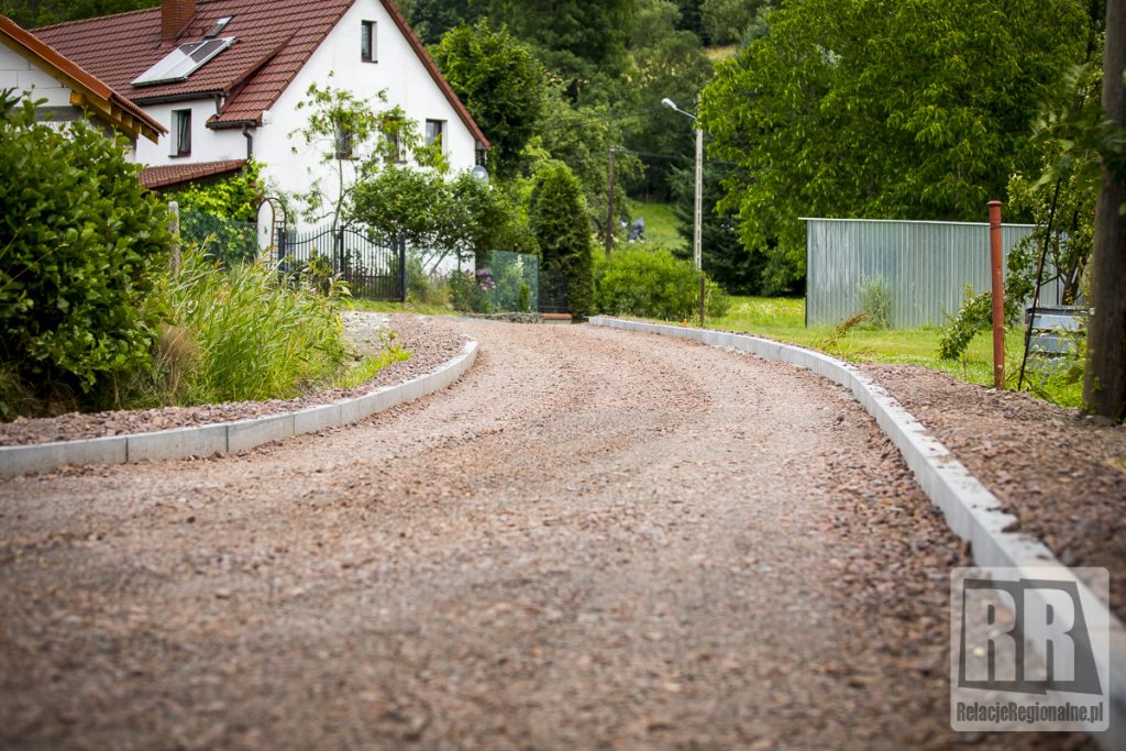 Przebudowa drogi gminnej w Pastewniku