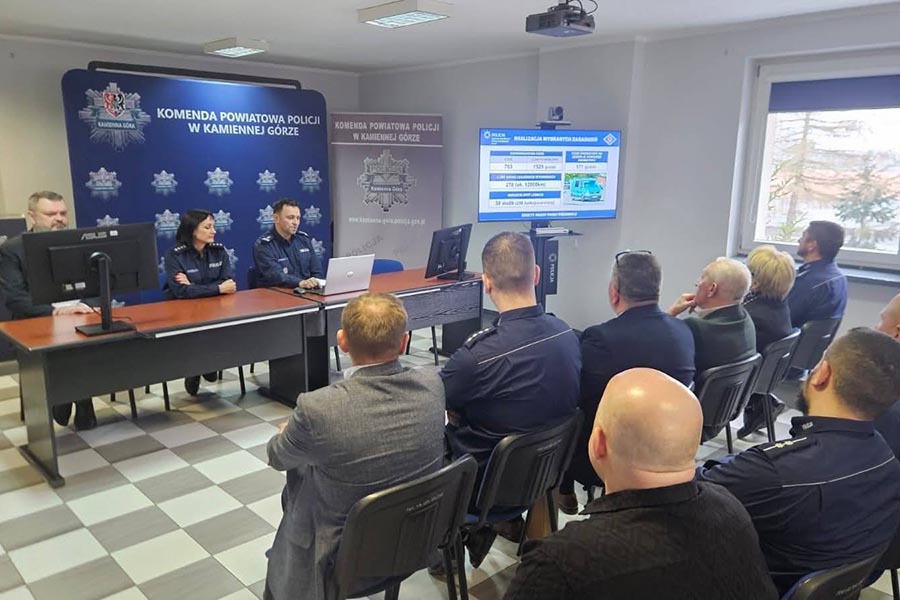 Odprawa roczna w KPP