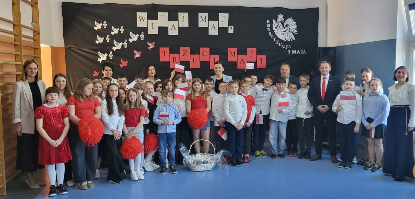 Uroczysta akademia w ZS-P